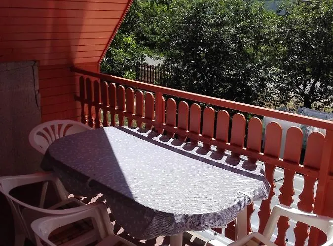 Hutter Vendeghaz * Szántód