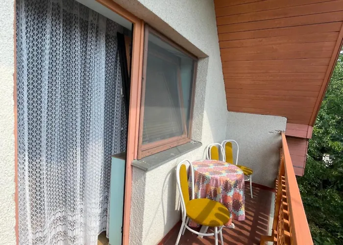 Hutter Vendeghaz * Szántód