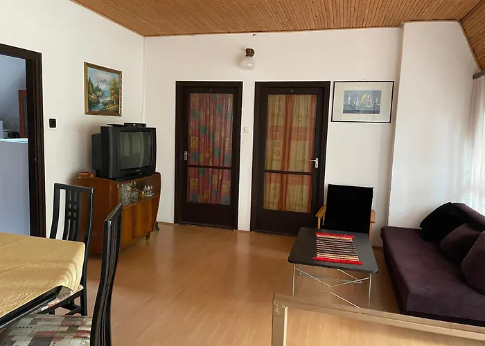 Hutter Vendeghaz Pensionat Szántód